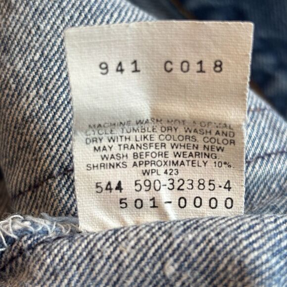 Vintage Levis 501 Made in USA 38 x 34 80s SF faded blue straight 35 x 30 button - Picture 4 of 16